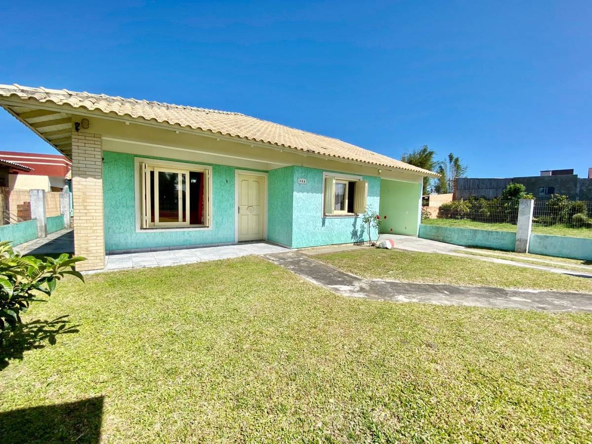 Casa 2 dormitórios para venda, Santo Antônio em Capão das Canoa | Ref.: 2392285